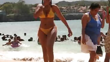 تقدم كوغار الساخنة بوسها إلى مواقع شات سكسي ربيب