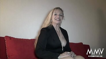 المواد الطبيعية الرائعة Lubed & Tittyfucked مواقع سكسي ياباني